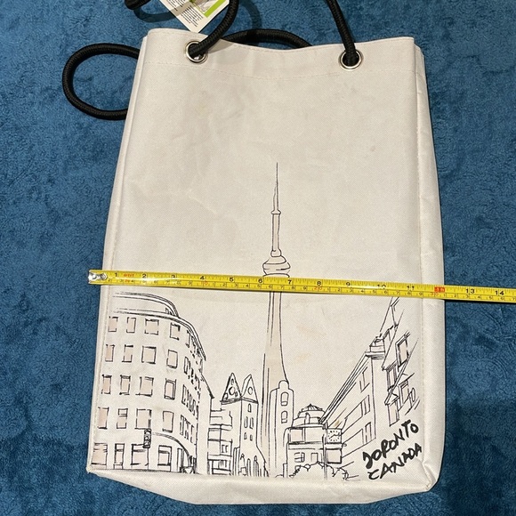 *NEW* Colour changing Toronto City tote bag - Picture 2 of 7